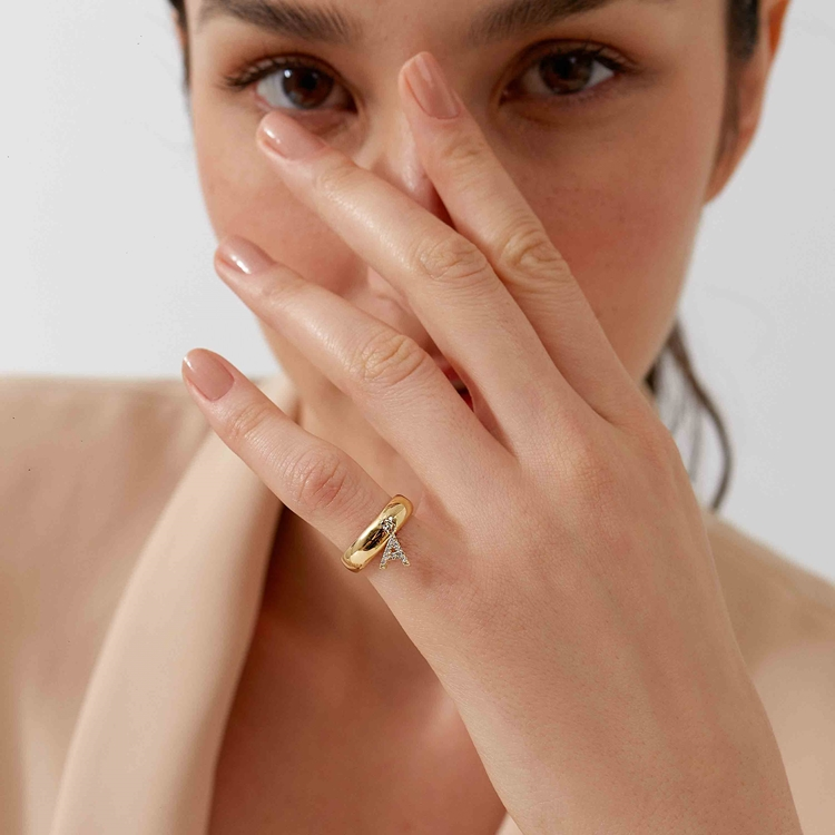 Anel Letras Zircônias