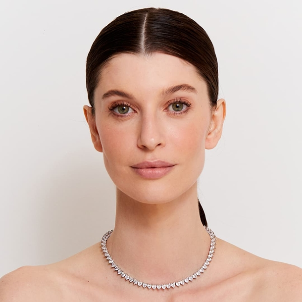 Colar Riviera Jade Cravejada de Zircônias Coração Cristal 38cm