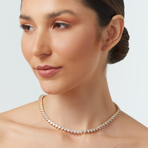 Colar Riviera Jade Cravejada de Zircônias Coração Cristal 38cm