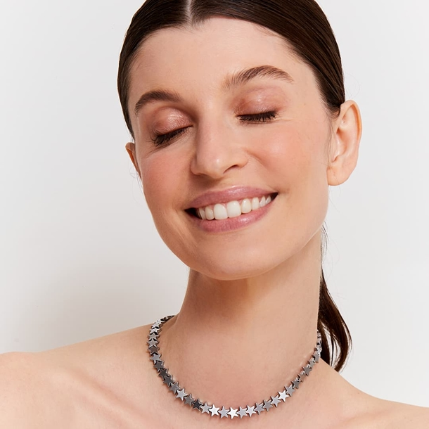 Colar Choker Hematita Estrelas