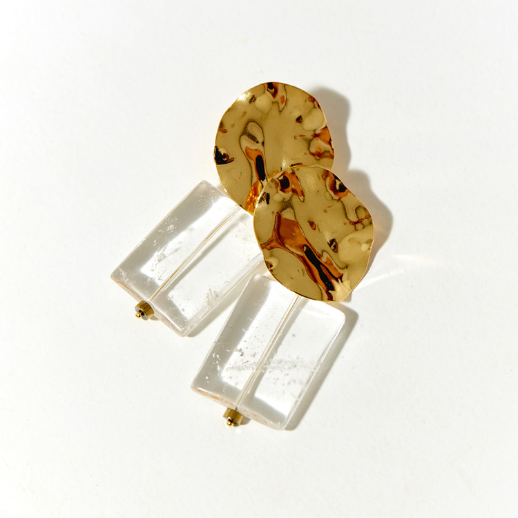 Brinco Martelado Quartzo Cristal Retangular