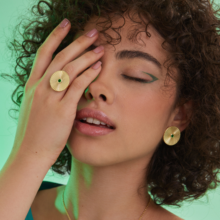 Anel Birthstones Zircônia Maio