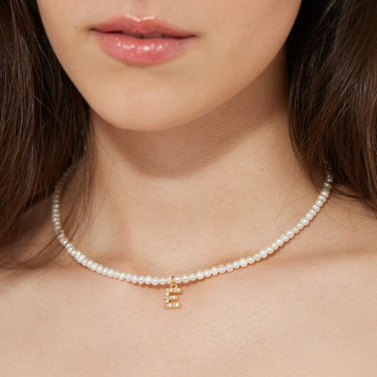 Colar Letras Pérola