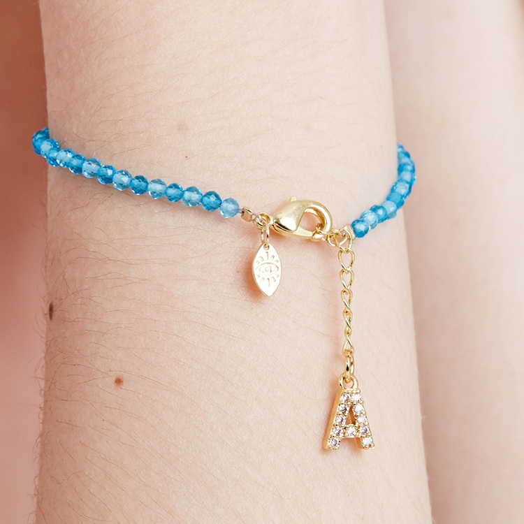 Pulseira Lucky Charms Letras  Azul Claro