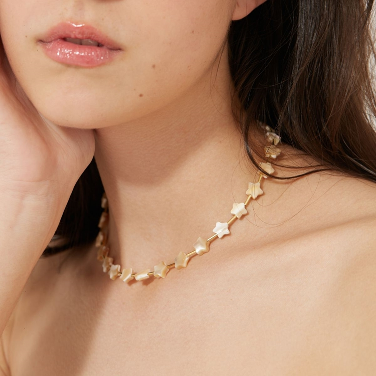 Colar Madre Pérolas Estrelas