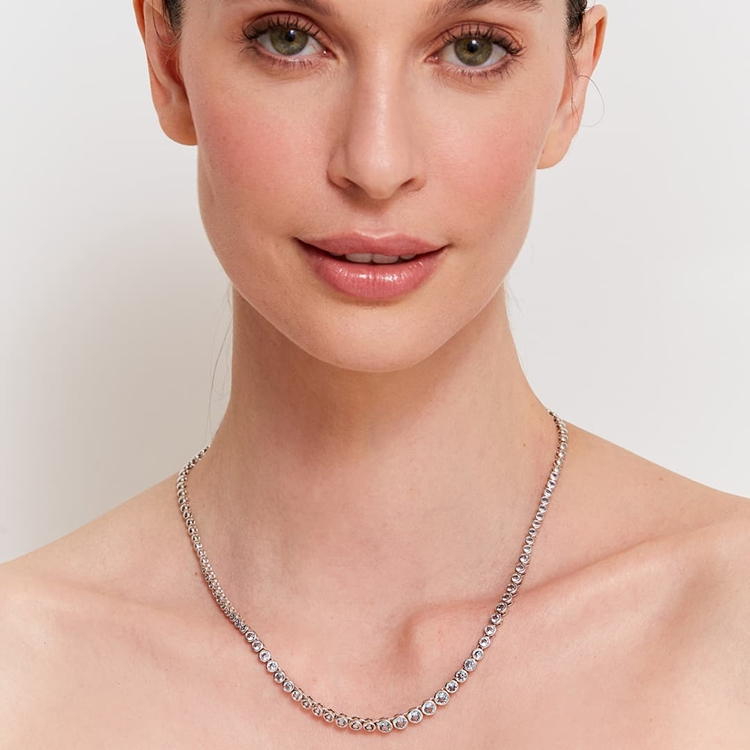 Colar Riviera Shine Cravejada de Zircônia Azul Claro 45cm