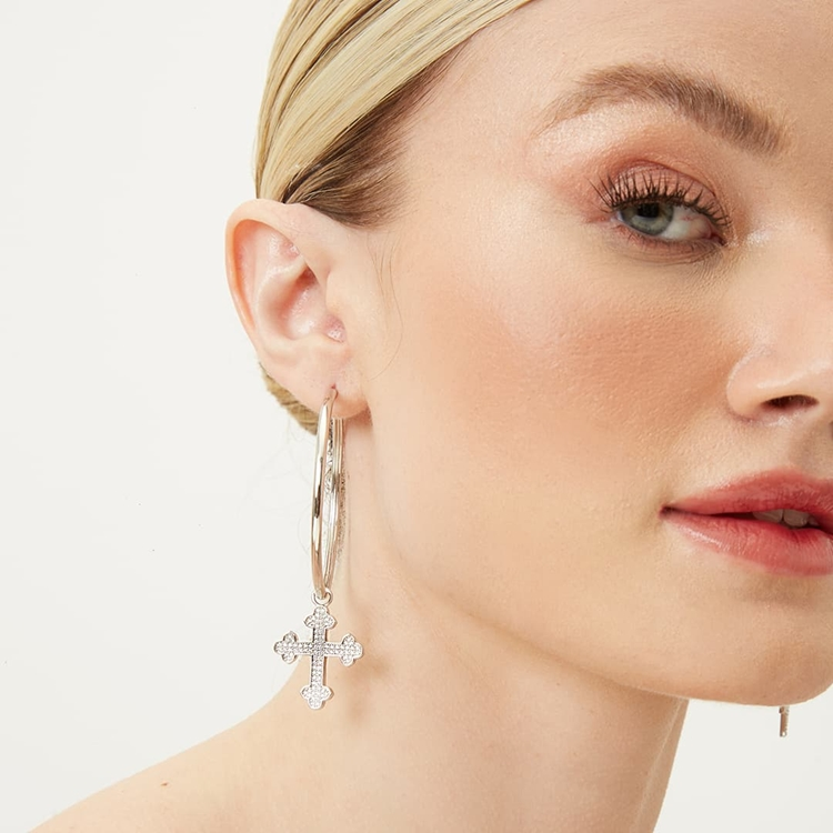 Be Charm Cruz Cravejado Pingente Misha e NV