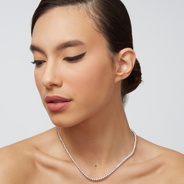 Colar Riviera Tiana Cravejada com Zircônias Cristal 42cm