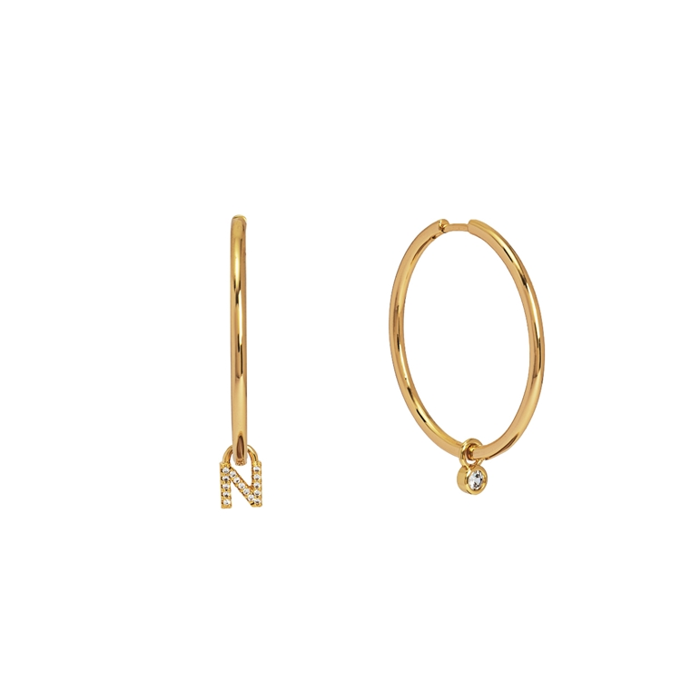 Brinco Argola Letras Cravejadas e Ponto de Luz