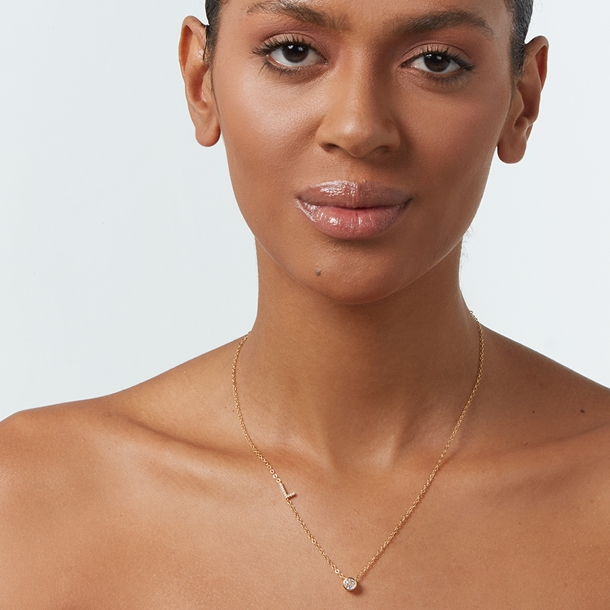 Colar Letras Cravejado e Ponto de Luz