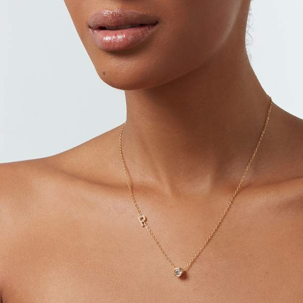 Colar Letras Cravejado e Ponto de Luz