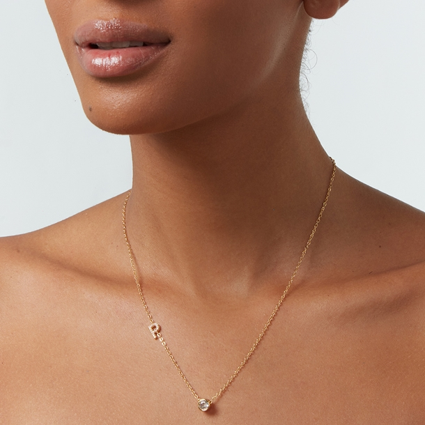 Colar Letras Cravejado e Ponto de Luz