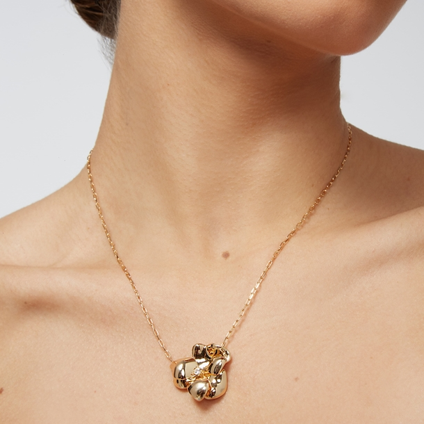 Colar Flor  Cravejado com  Zircônias