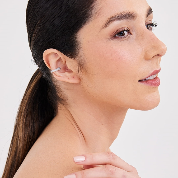 Brinco Piercing Cravejado