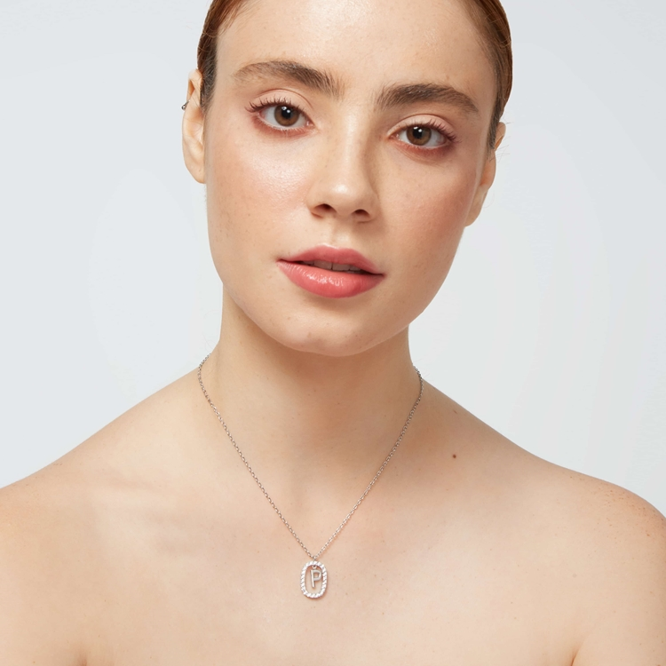 Colar Letras Zircônias Cravejadas Prateado