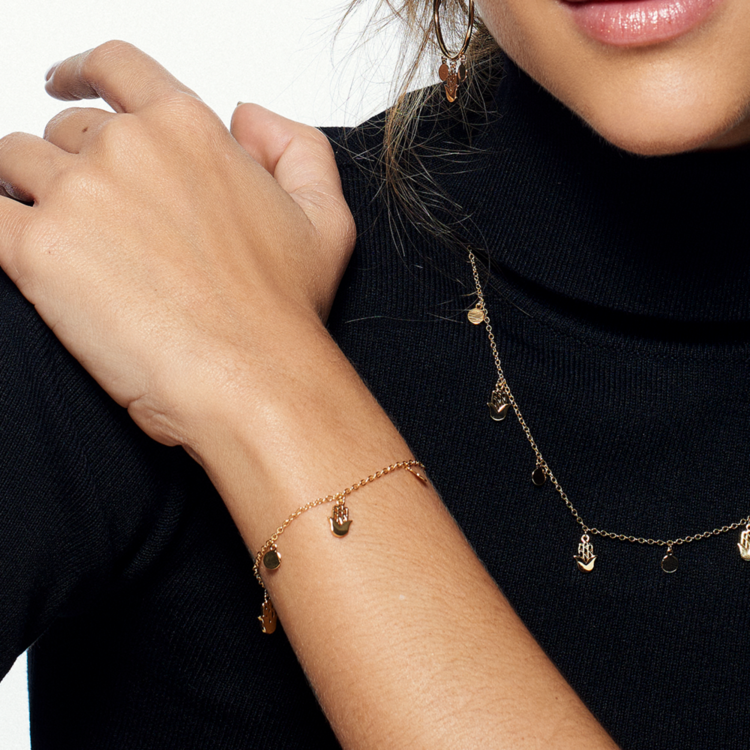 Pulseira Mão de Fatima Banho 18k
