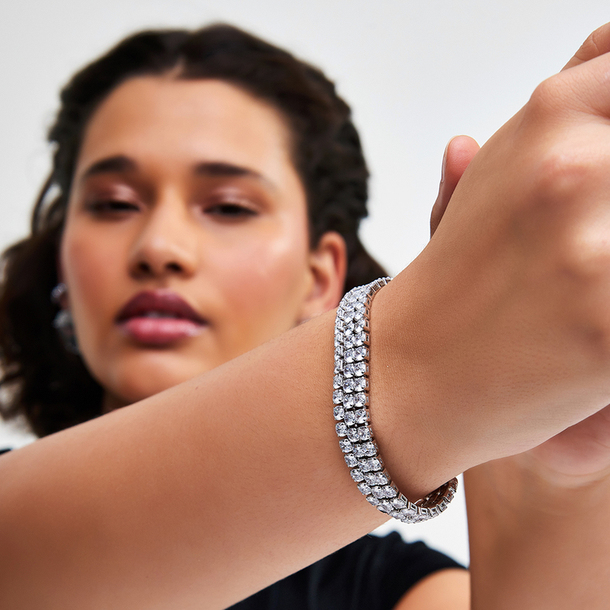 Pulseira Zircônias Cravejadas Banhado a Ródio  Branco