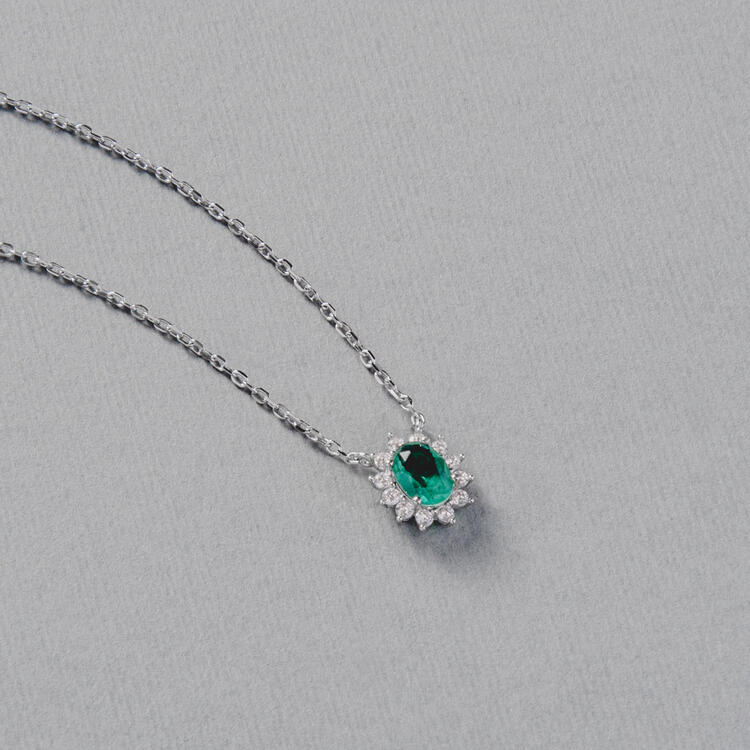 COLAR GARRAS PRATA 925 ESMERALDA