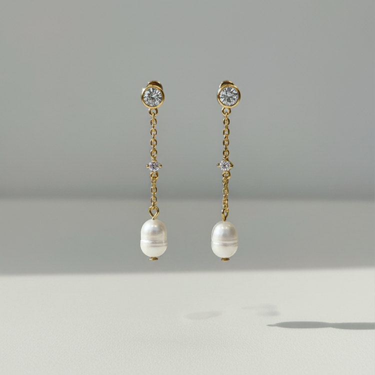 BRINCO ZIRCÔNIA COM PÉROLA