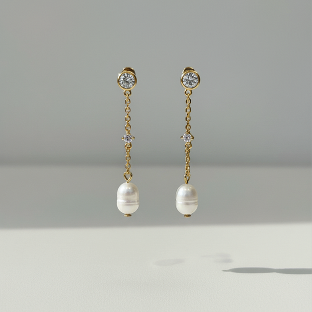 BRINCO ZIRCÔNIA COM PÉROLA