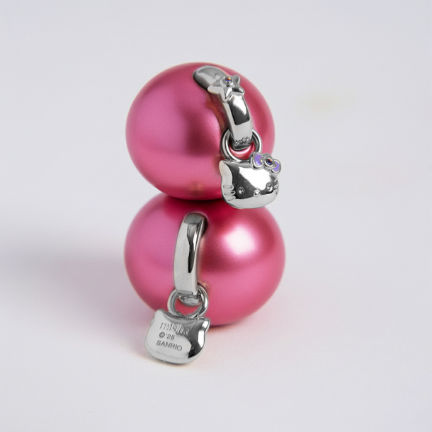 BRINCO ARGOLA HELLO KITTY