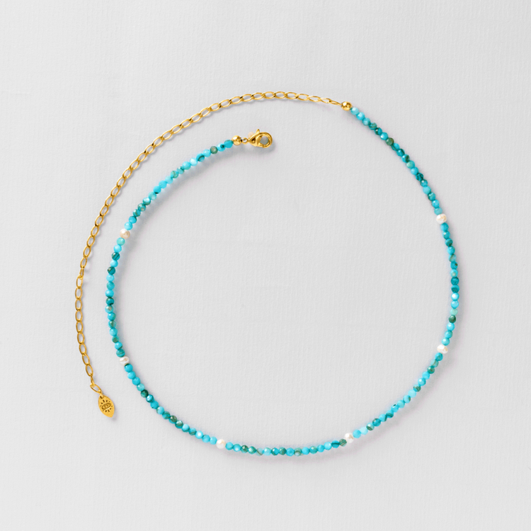 COLAR FLORA AZUL E PEROLA