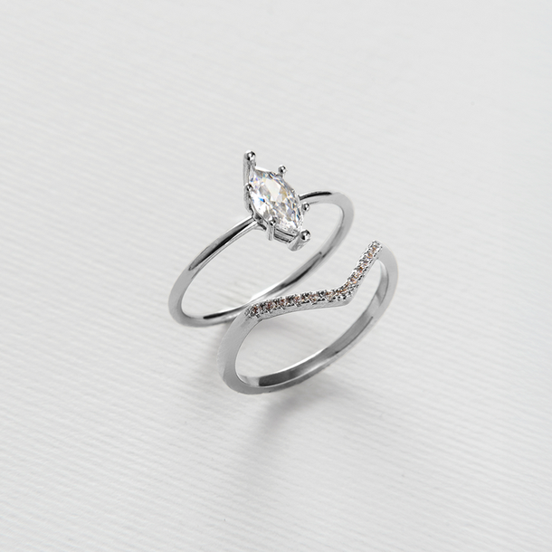 ANEL CRAVEJADO ZIRCÔNIA