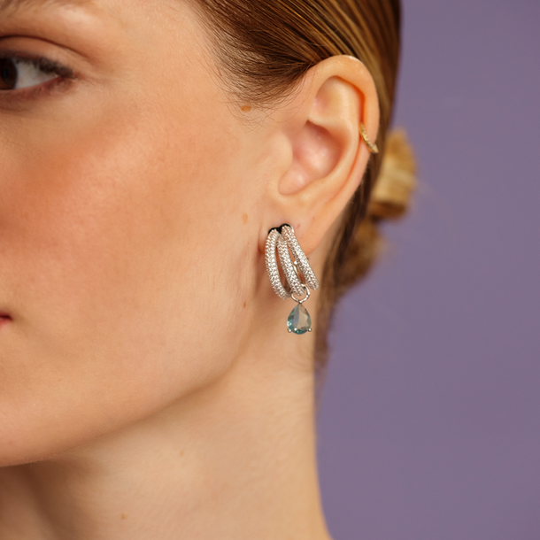 BRINCO AMORA CRAVEJADO ESPECIAL 5 ANOS