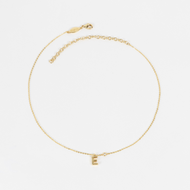 COLAR LETRA E COM ZIRCÔNIA