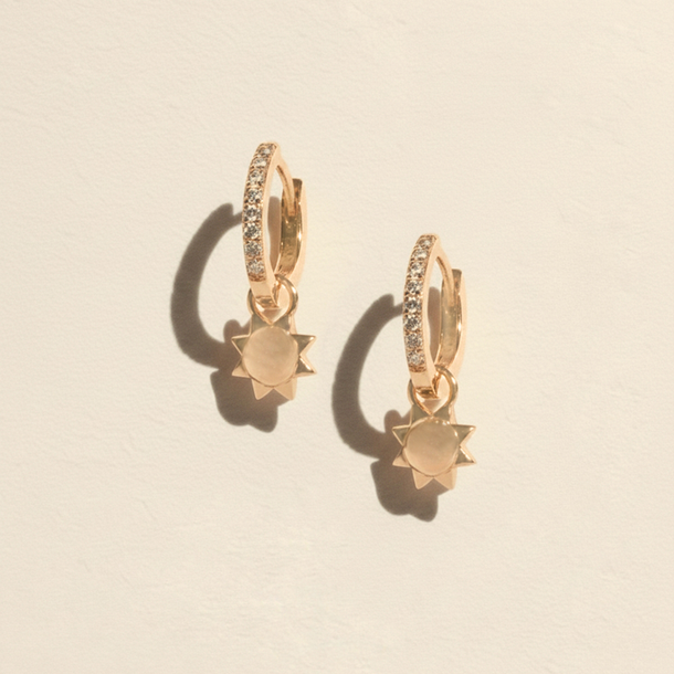 BRINCO ASTROS ARGOLA SOL PRATA 925