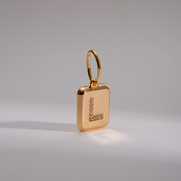 PINGENTE CHARM BAR LETRA L