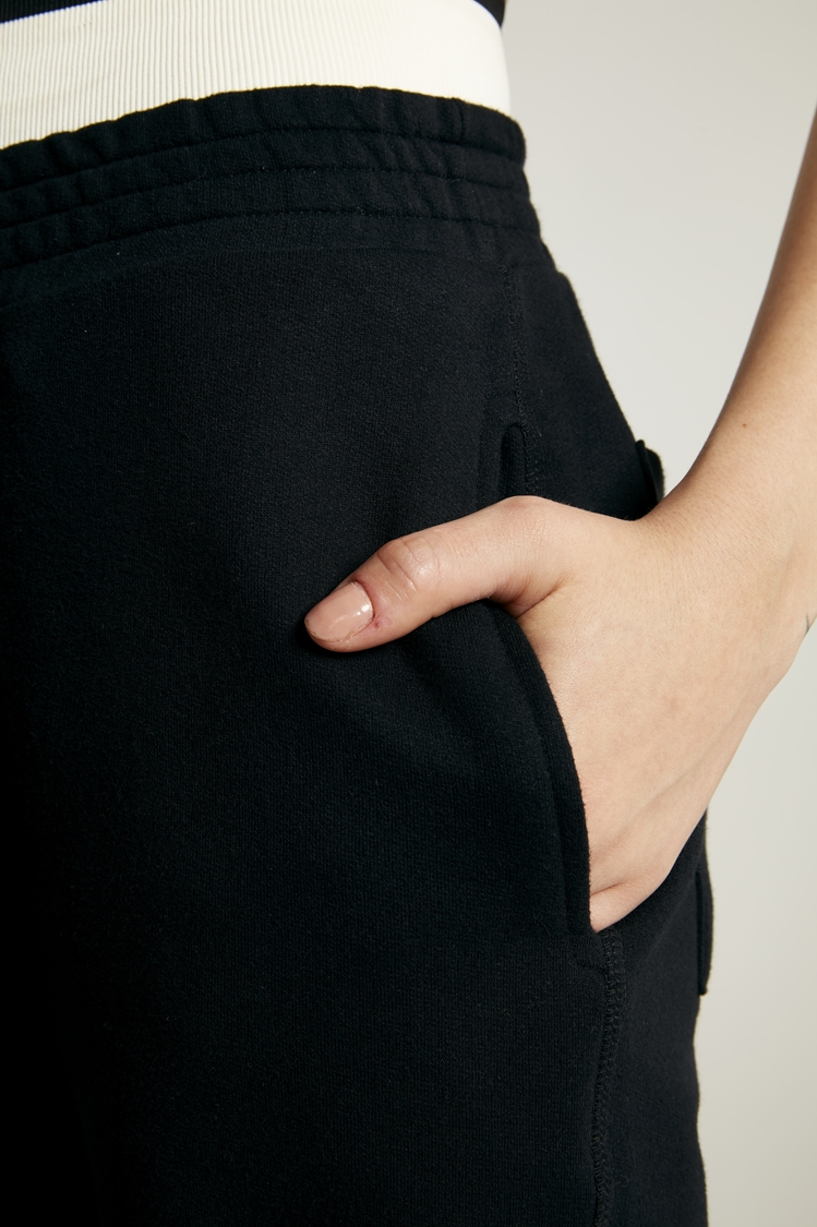 Open Era — CALÇA MOLETOM PUNHO BOLSO