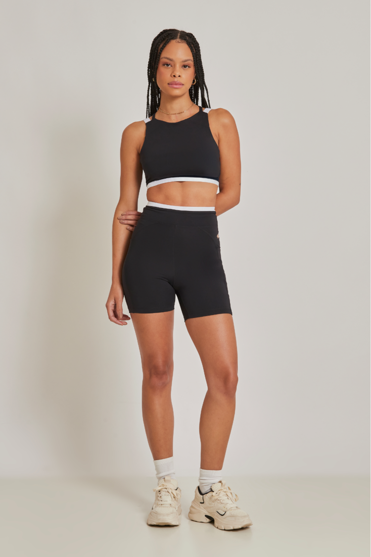 Open Era — BERMUDA CURTA ELASTIC BY MICA