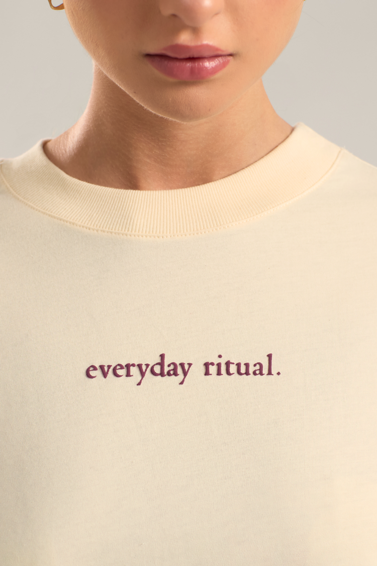 Open Era — CAMISETA OVERSIZED LATTE BY MICA